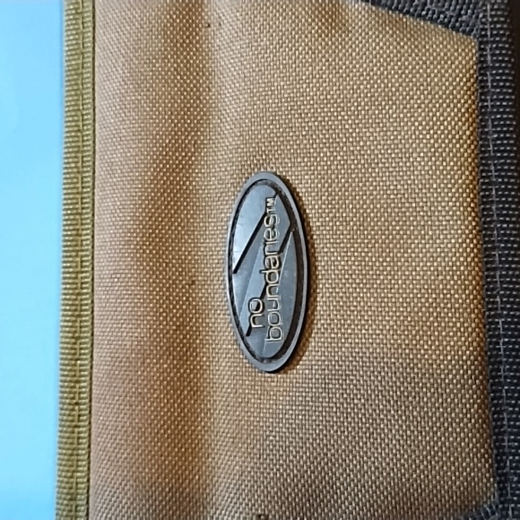 No Boundaries & Performance Series Paper Holder (Set of 2) - Picture 11 of 16